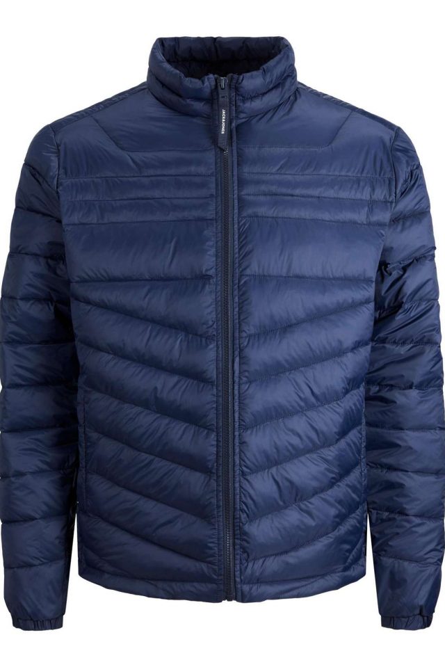 All-Year_3918868_12211788-jackjones