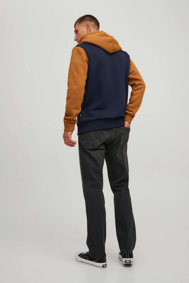 AutumnWinter2020_3898221_12172344_5-jackjones