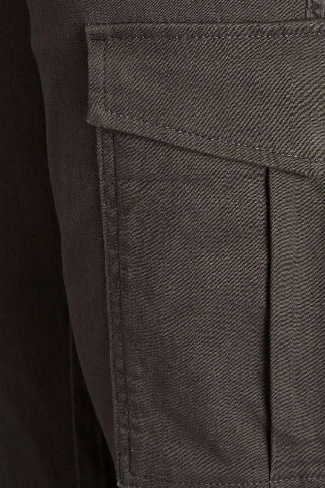 AutumnWinter_3924801_12213024_4-jackjones