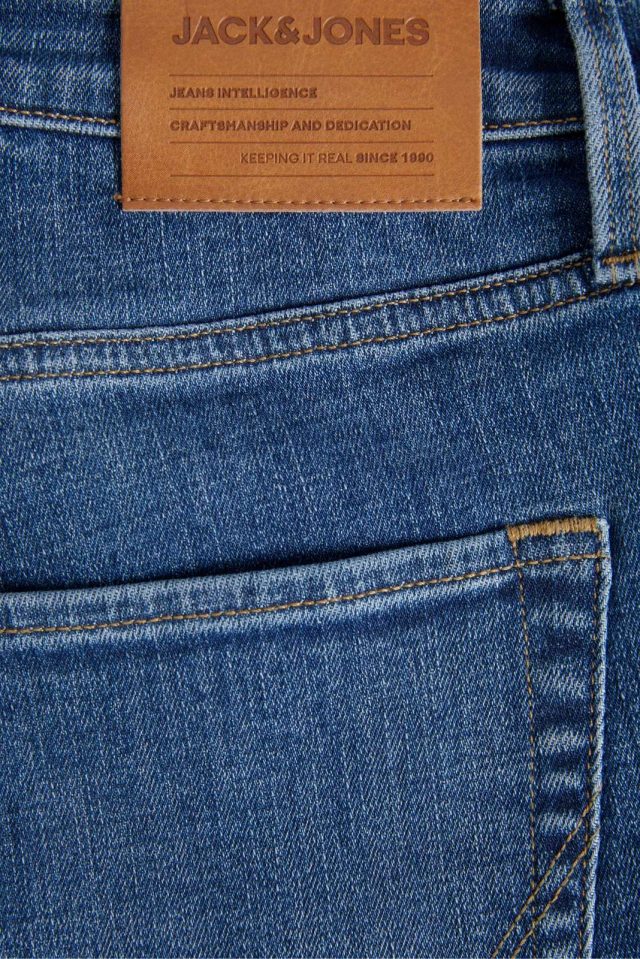 AutumnWinter_3929372_12213180_4-jackjones