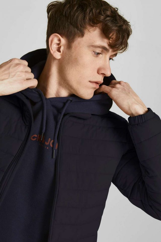 FallWinter2022_3900149_12211129_7-jackjones