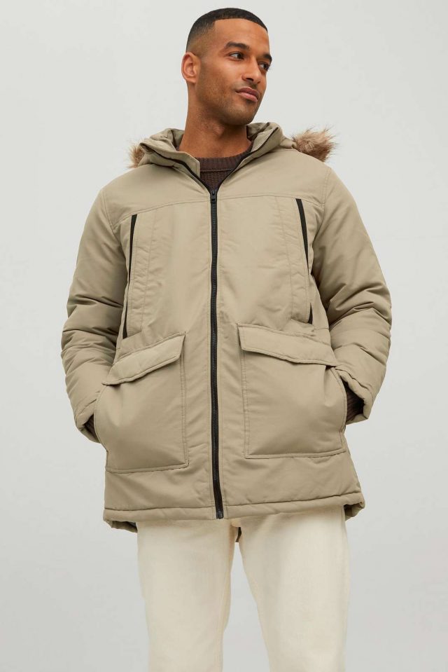 FallWinter2022_3905856_12211773_6-jackjones