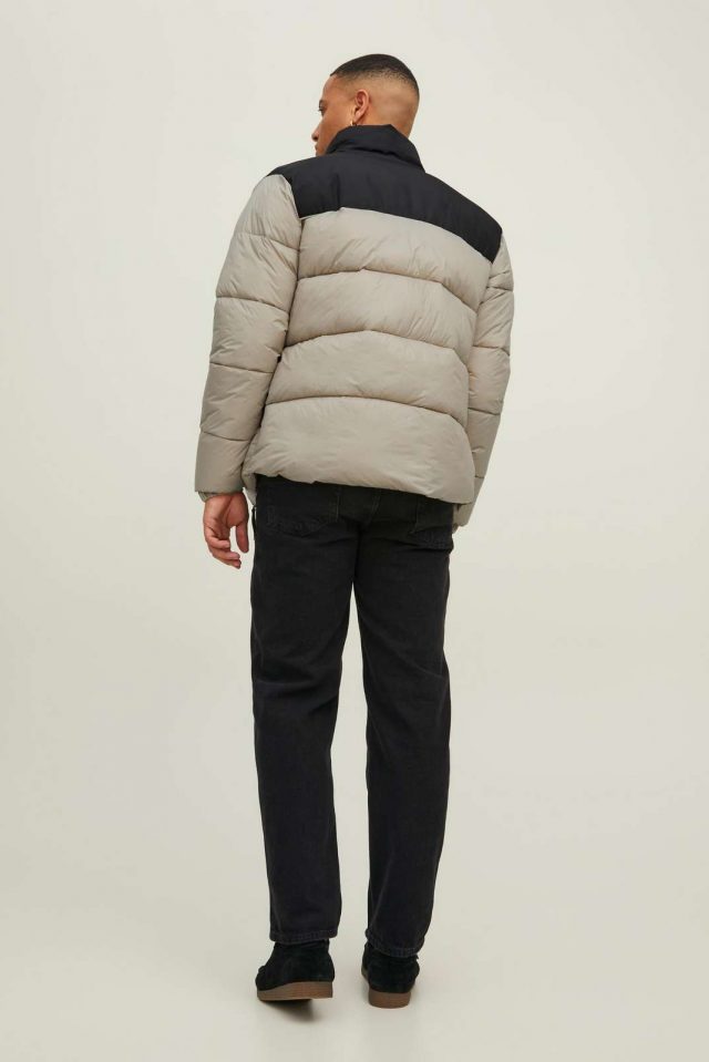 FallWinter2022_3908657_12212218_6-jackjones