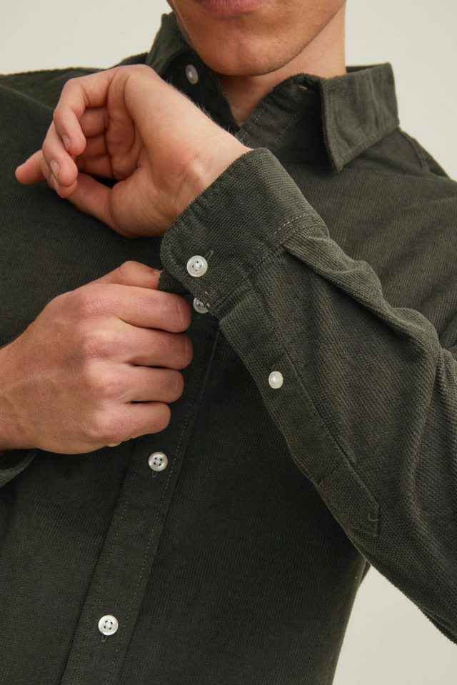 FallWinter2022_3920122_12212858_3-jackjones