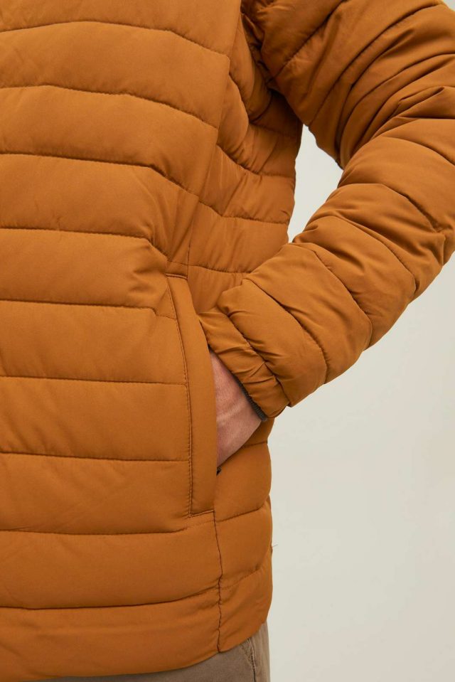 FallWinter2022_3924101_12211129_3-jackjones