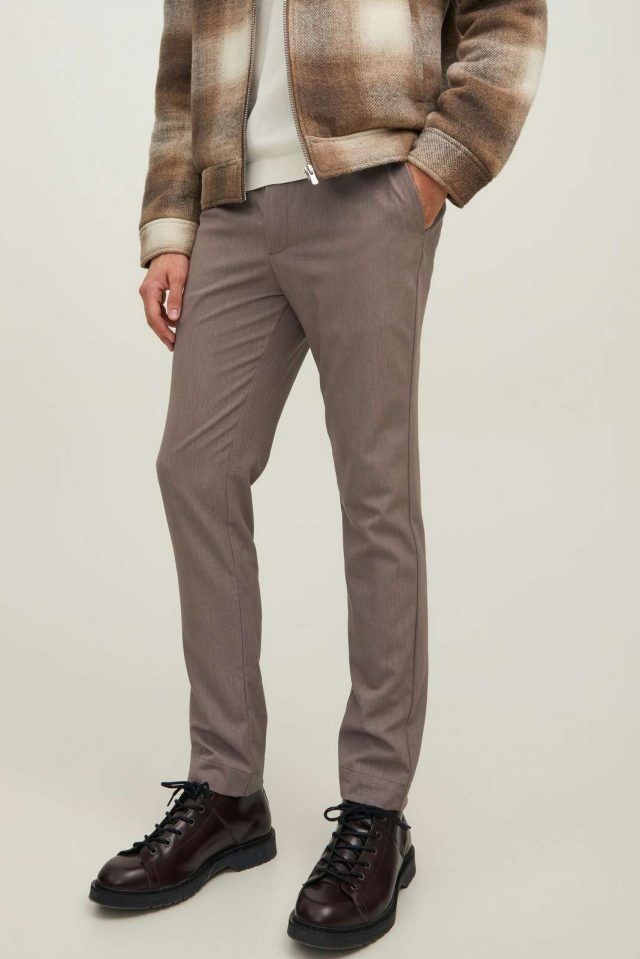 FallWinter2022_3979695_12216662_7-jackjones