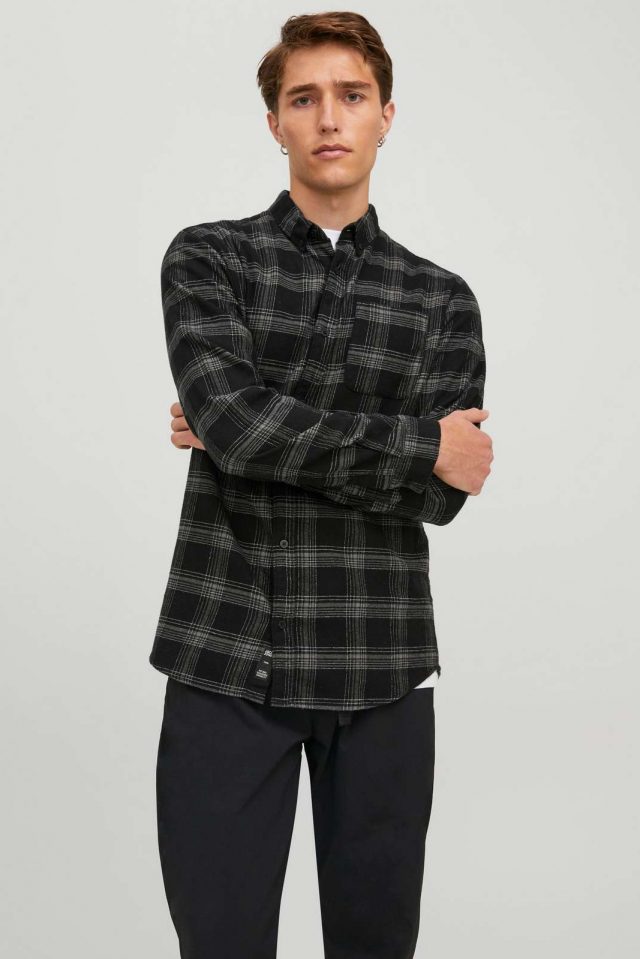 FallWinter2022_4021489_12219378_2-jackjones