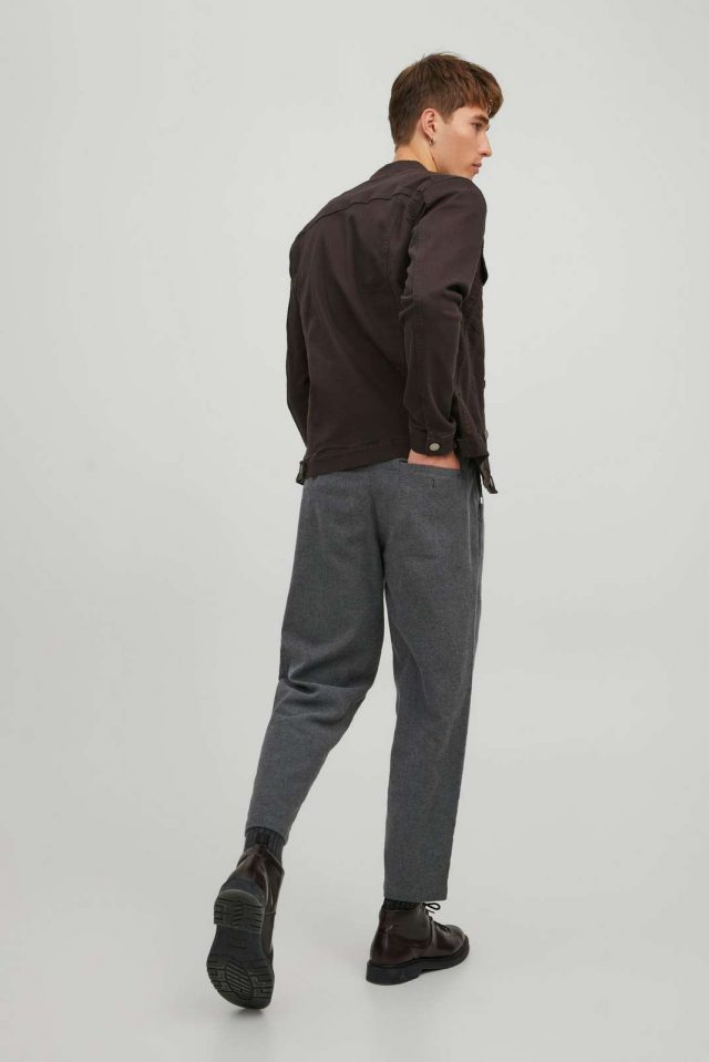 FallWinter2022_4172401_12220445_4-jackjones