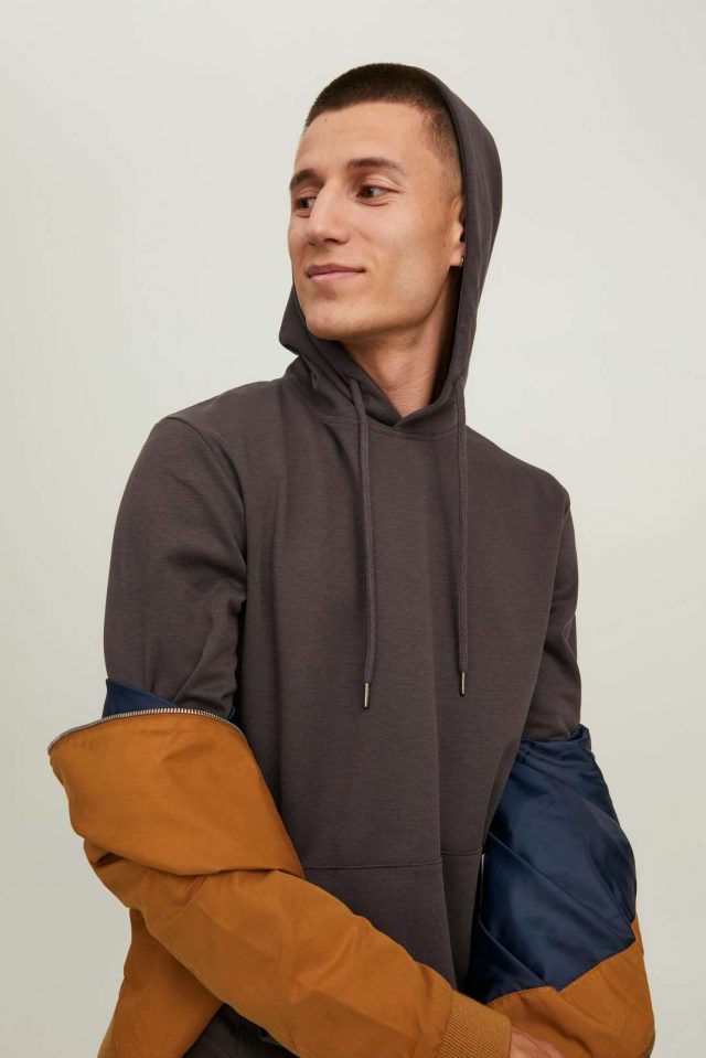 NOOS2020_3898059_12182537_3-jackjones