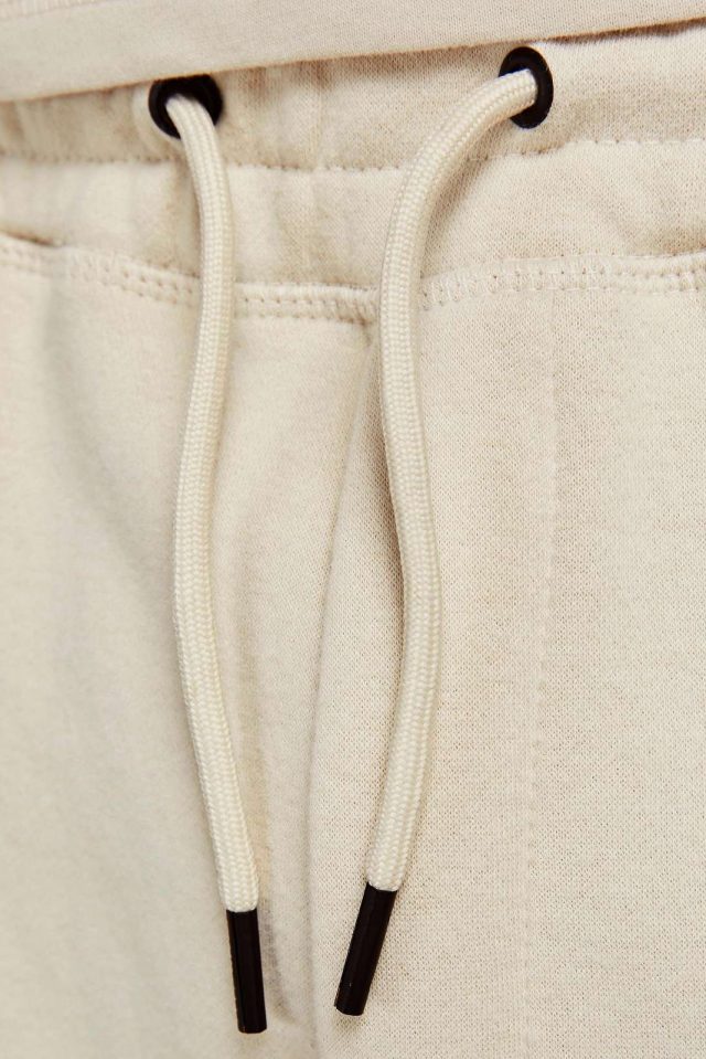 NOOS2021_3699333_12195583_7-jackjones