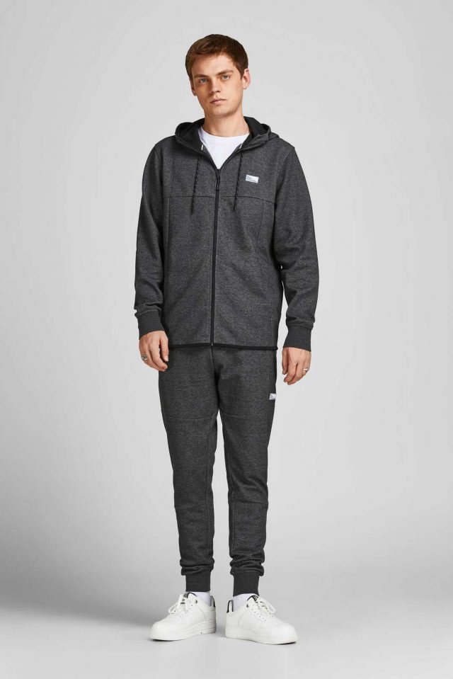 NOOS2021_3826524_12204926_4-jackjones