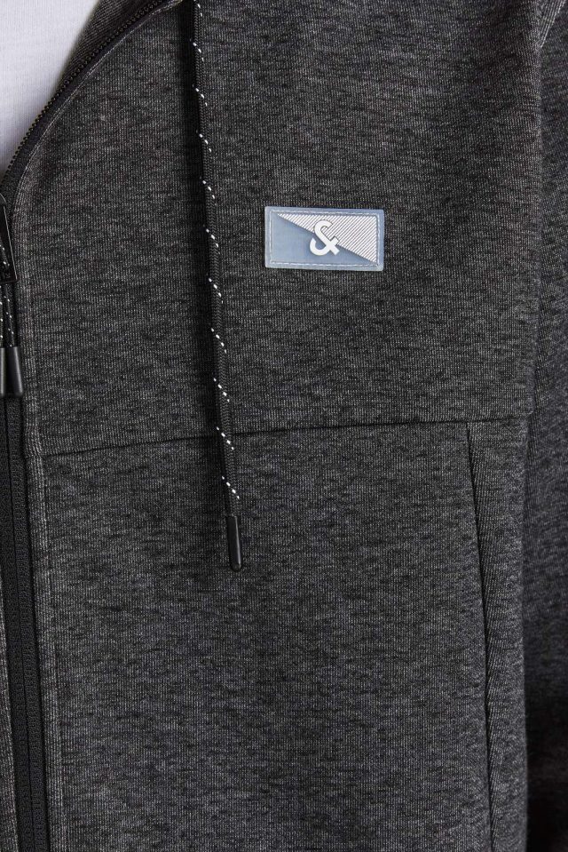 NOOS2021_3826524_12204926_5-jackjones