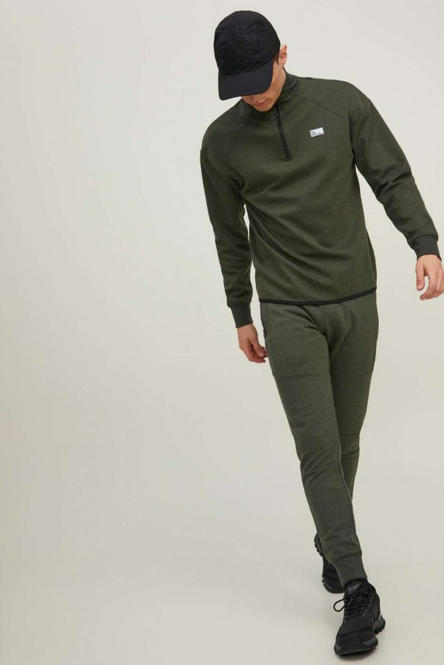 NOOS2021_3938814_12184970_8-jackjones