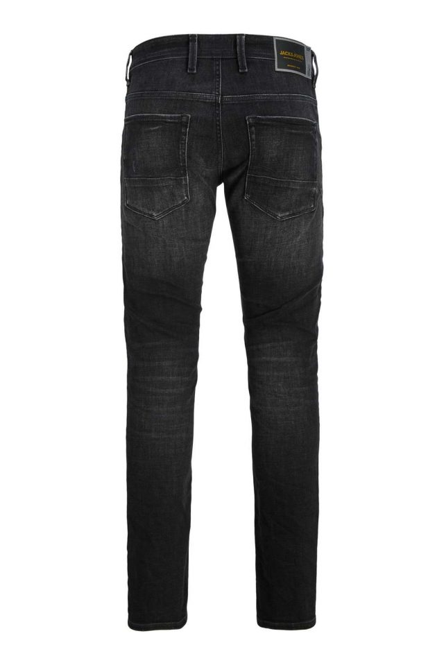 Noos2022_4024419_12219593_2-jackjones