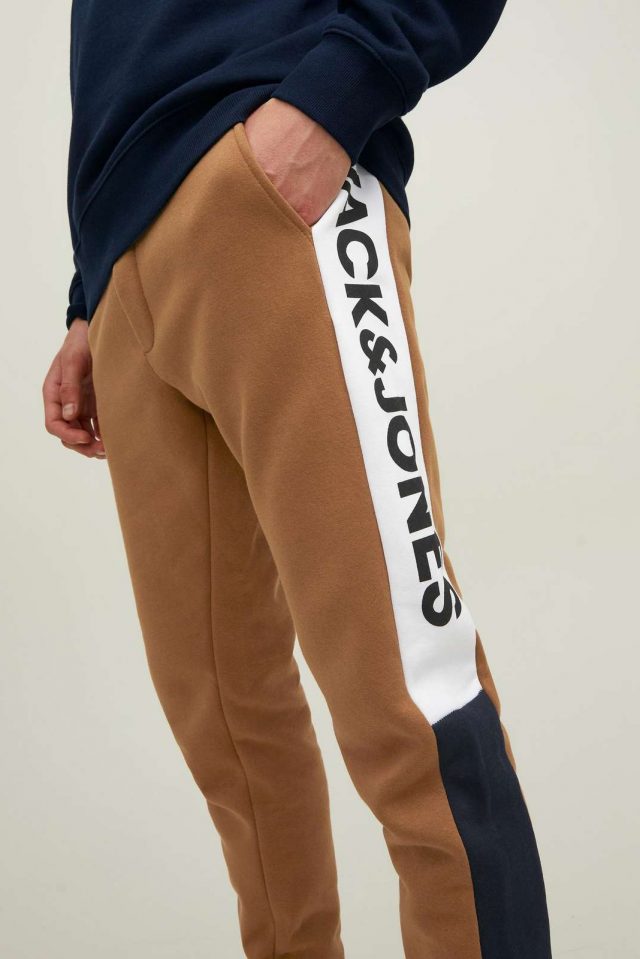 SpringSummer2021_3899055_12197199_4-jackjones