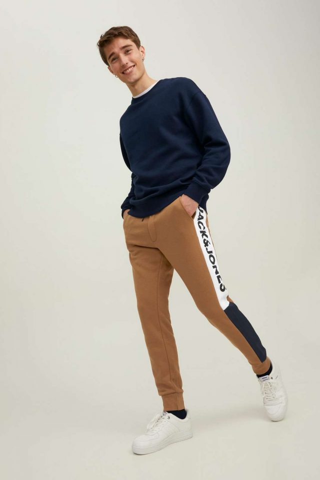 SpringSummer2021_3899055_12197199_5-jackjones