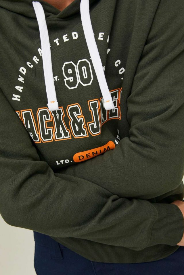 SpringSummer2022_3909465_12211551_7-jackjones