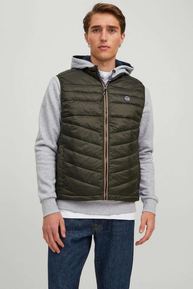 SpringSummer2022_3918762_12211790_2-jackjones