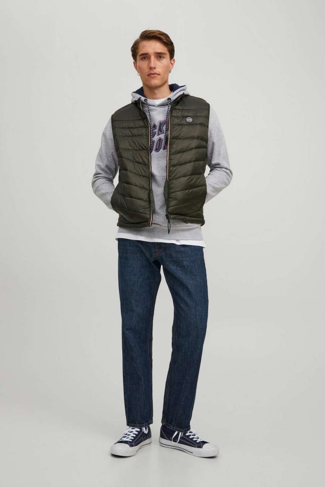 SpringSummer2022_3918762_12211790_3-jackjones