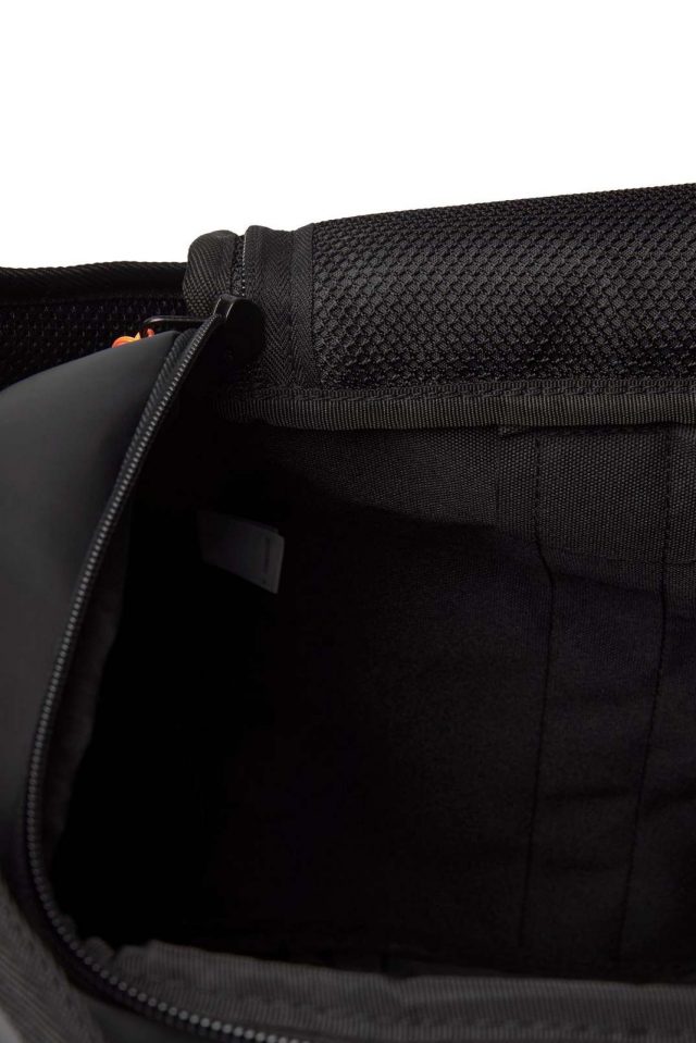 SpringSummer2022_3958116_12214860_5-jackjones