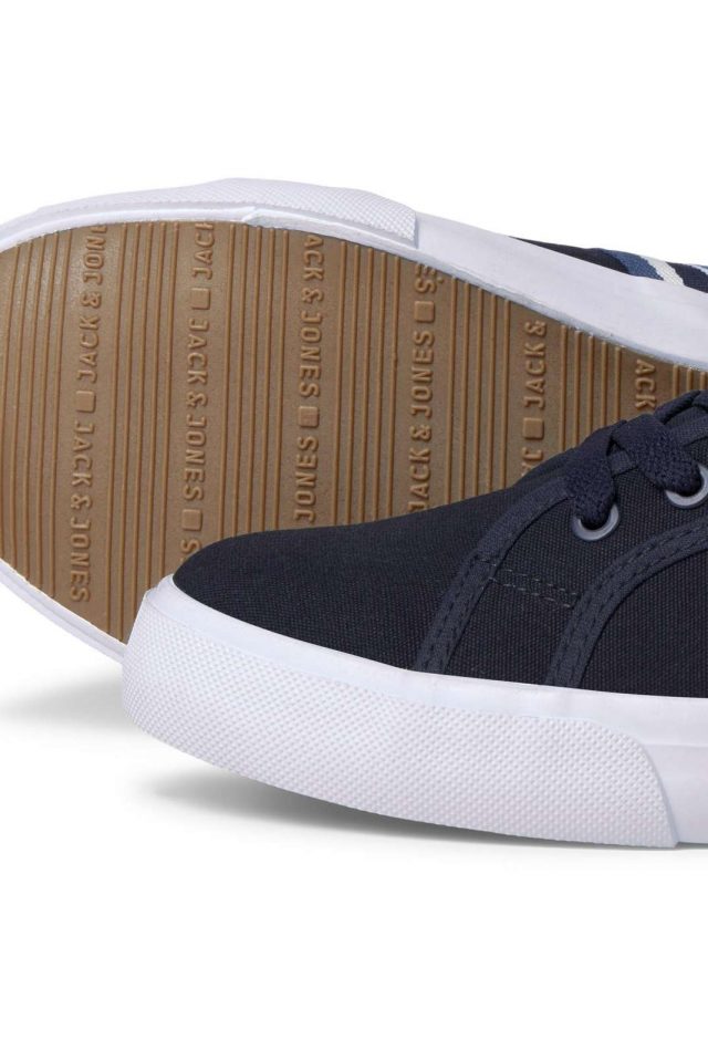 SpringSummer2022_3967841_12203675_5-jackjones