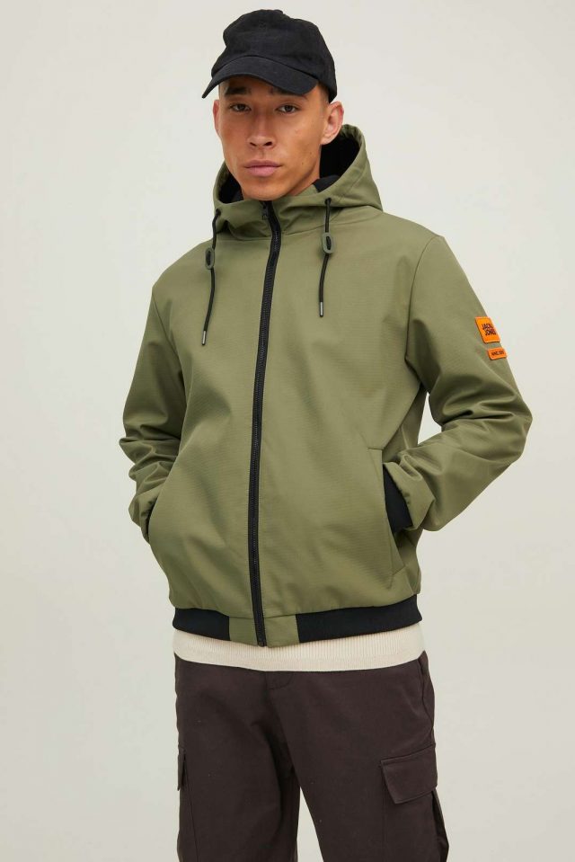 SpringSummer2022_3970115_12215818_2-jackjones