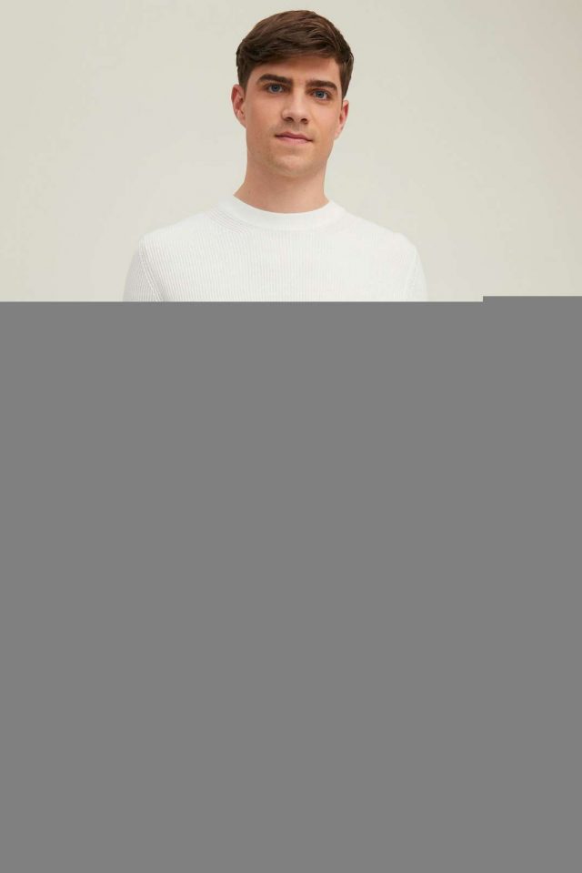 SpringSummer2022_3979950_12216667_2-jackjones