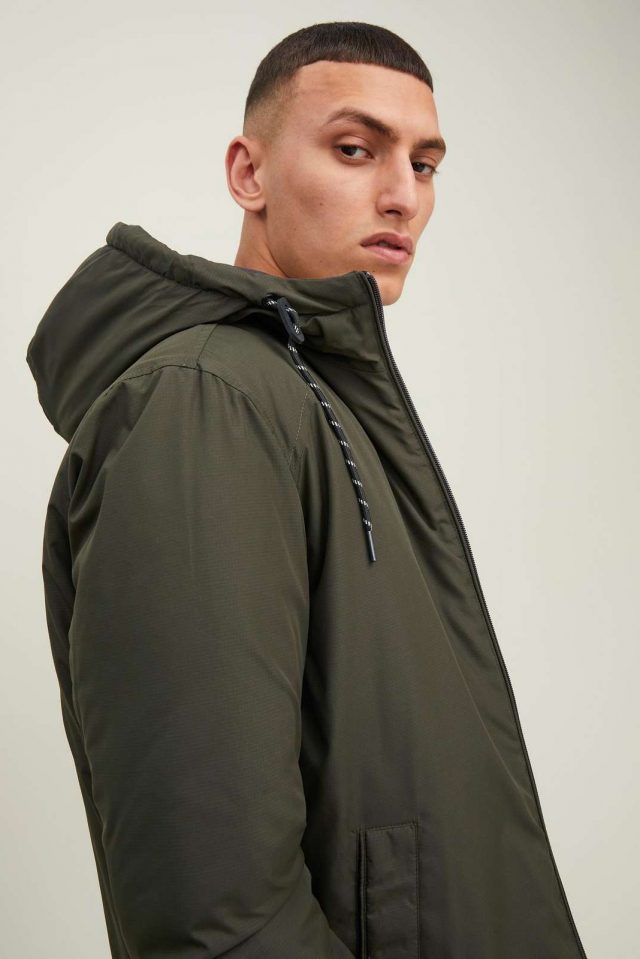 SpringSummer2022_3983845_12217183_3-jackjones