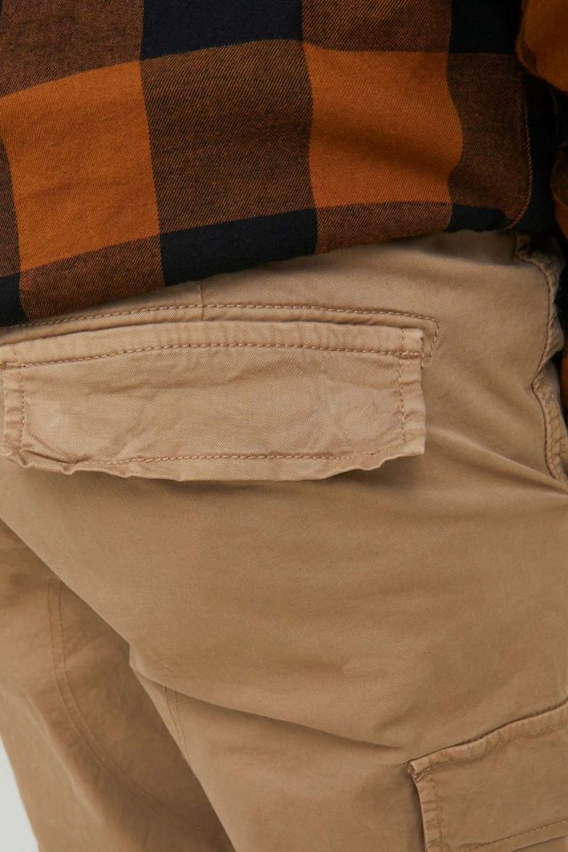 SpringSummer2022_4068334_12216664_2-jackjones