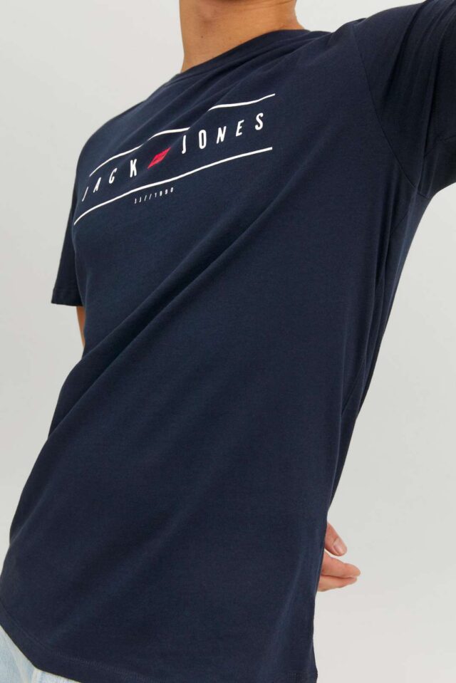 FallWinter2022_4039281_12221011_3-jackjones