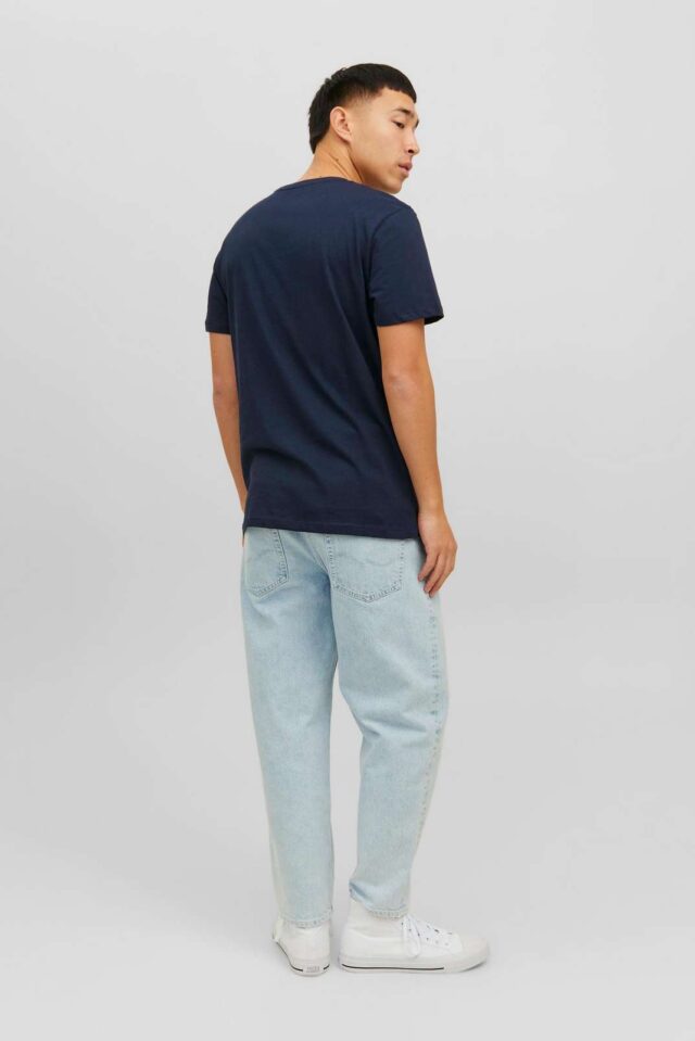 FallWinter2022_4039281_12221011_6-jackjones