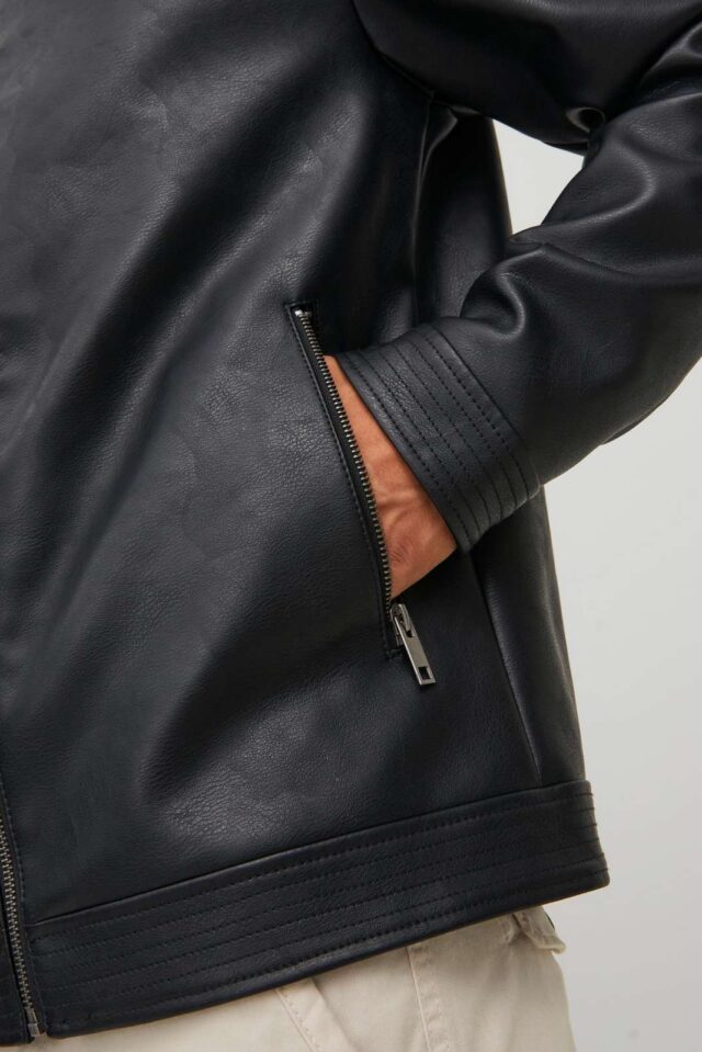 FallWinter2022_4072233_12223141_2-jackjones