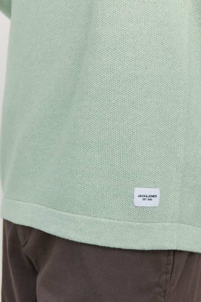 FallWinter2022_4079570_12201706_6-jackjones