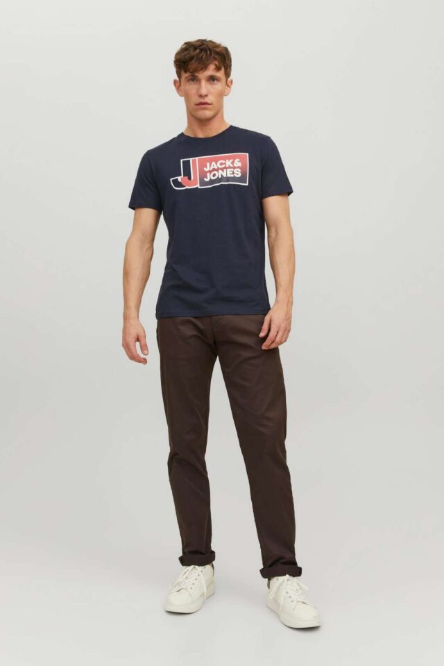 FallWinter2022_4135170_12228078_4-jackjones