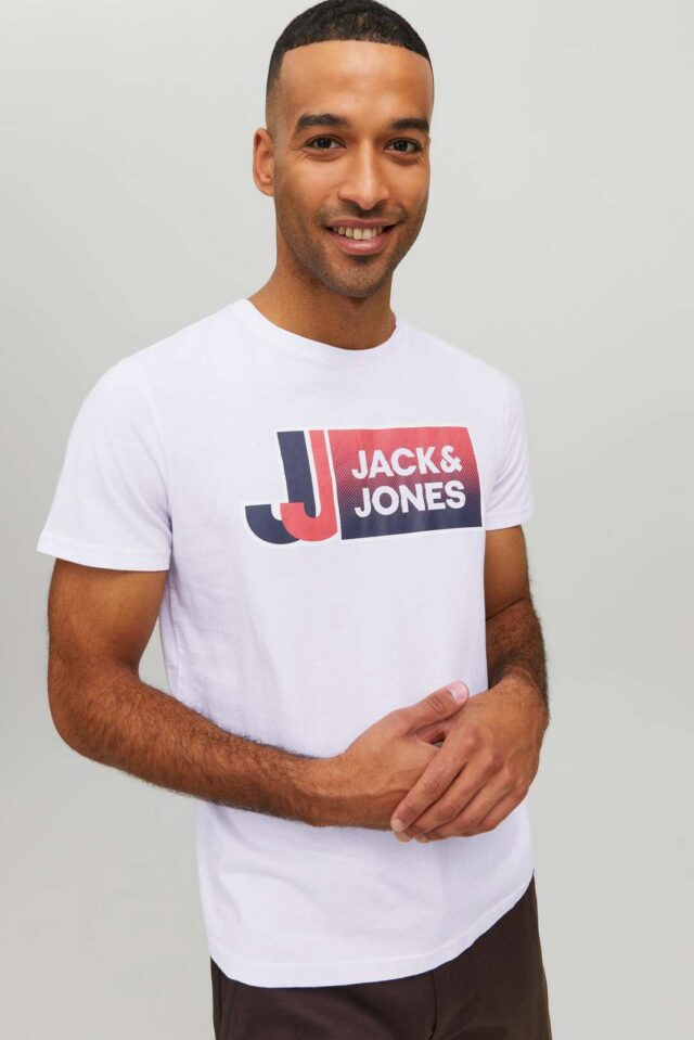 FallWinter2022_4135172_12228078_5-jackjones