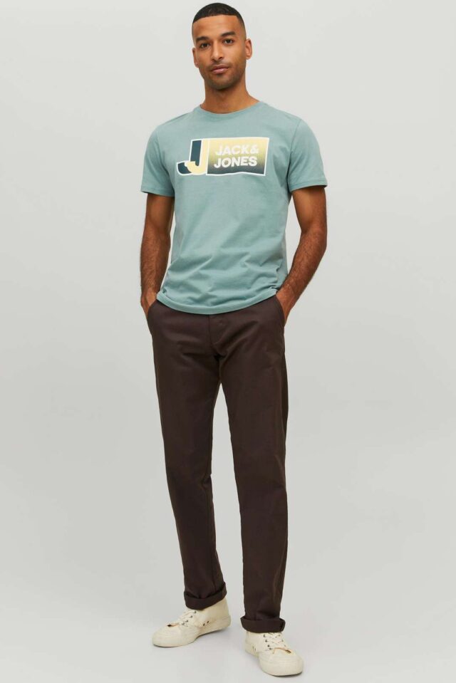 FallWinter2022_4135173_12228078_3-jackjones