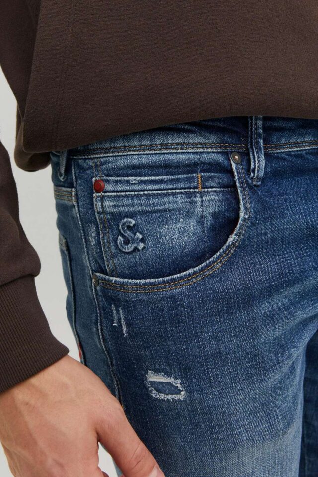 FallWinter2022_4157481_12229848_2-jackjones