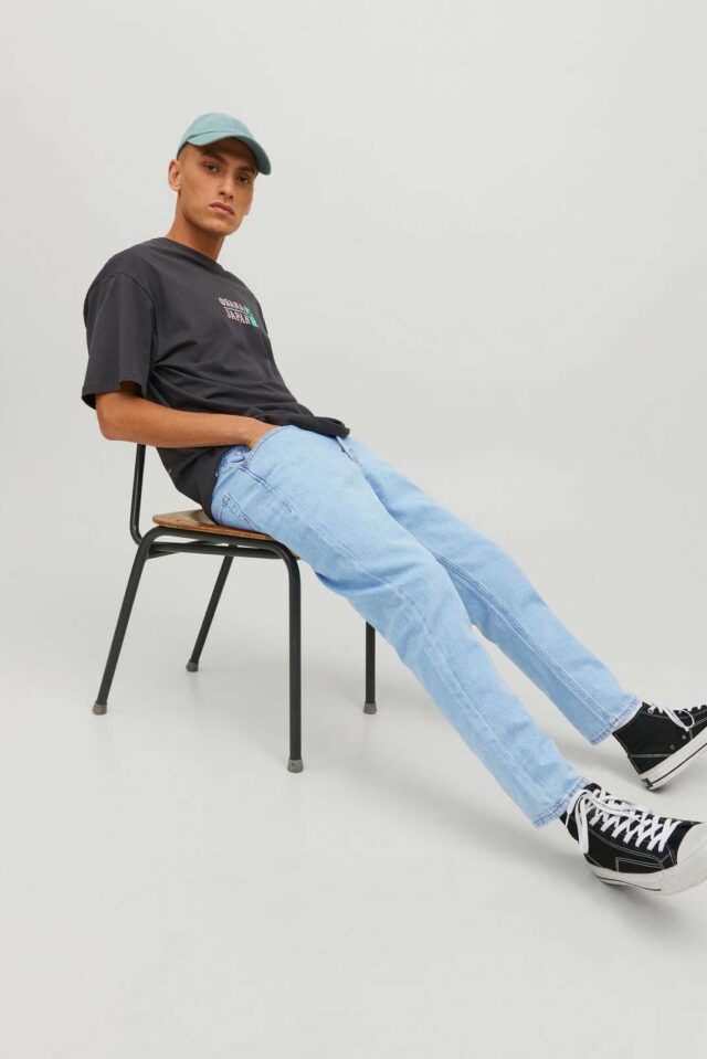 FallWinter2023_4076566_12223591_3-jackjones