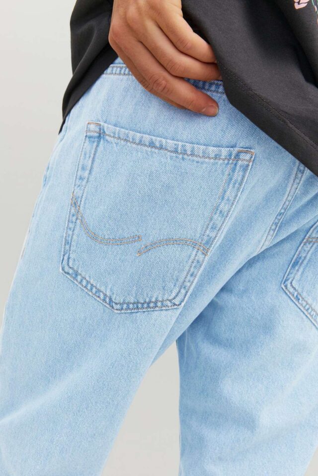 FallWinter2023_4076566_12223591_7-jackjones