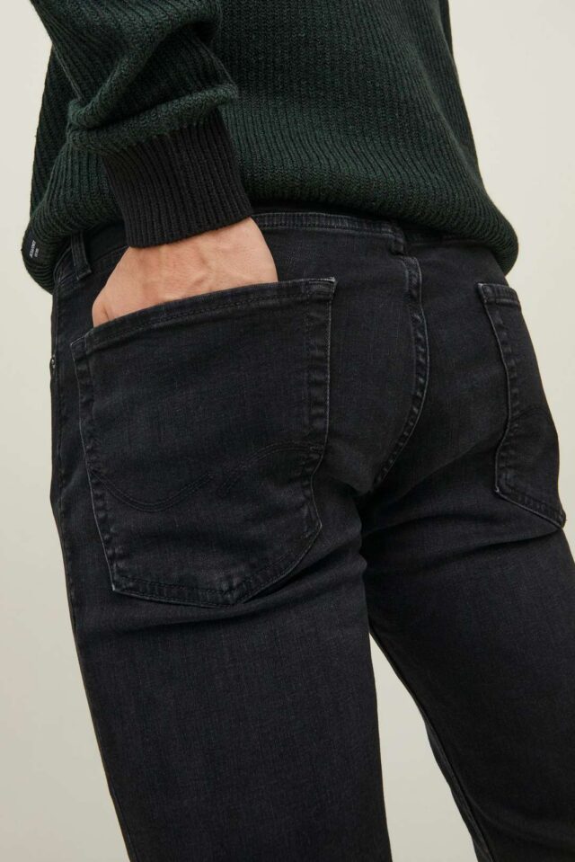 Noos2022_3791262_12202099_4-jackjones