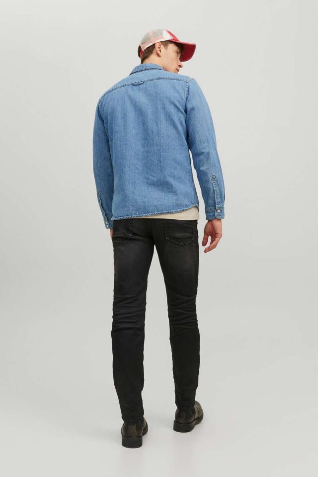 Noos2023_4089898_12224328_7-jackjones