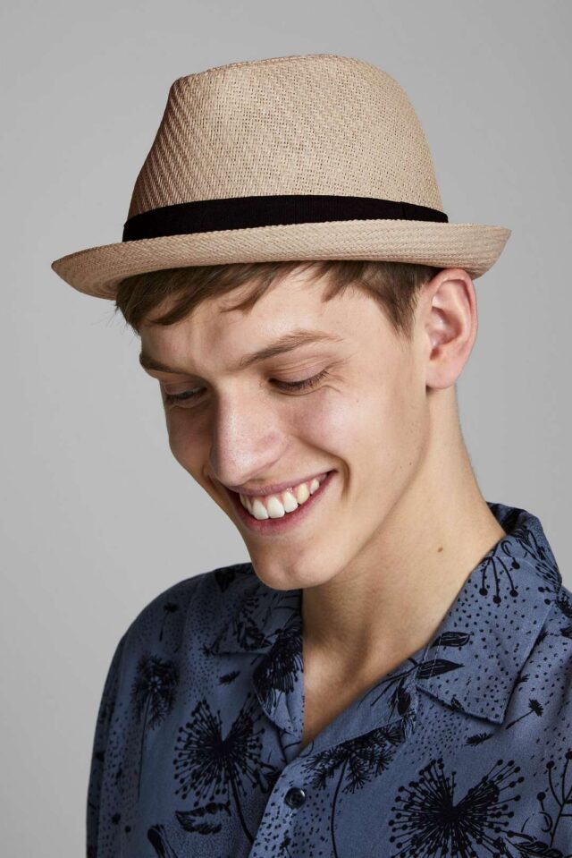 SpringSummer2019_3025477_12152899_5-jackjones