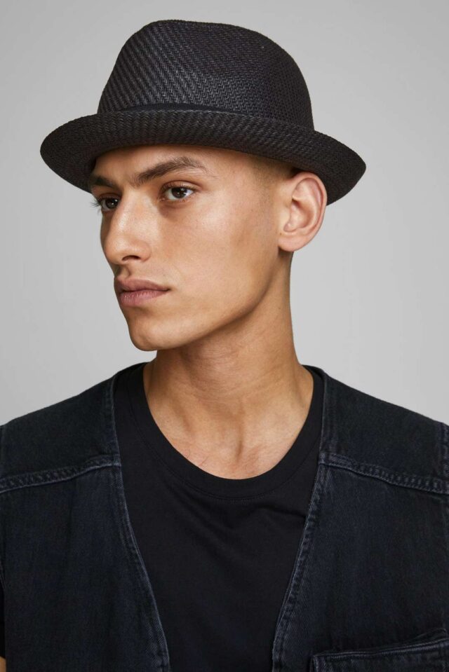 SpringSummer2019_3341000_12152899_4-jackjones