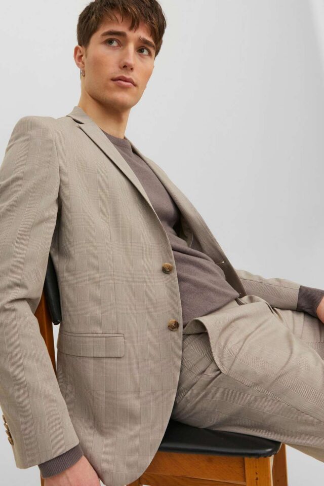 SpringSummer2020_4213893_12174952_6-jackjones