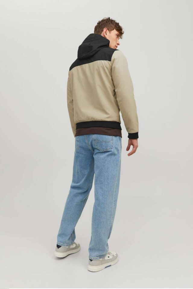 SpringSummer2021_4024790_12182243_3-jackjones