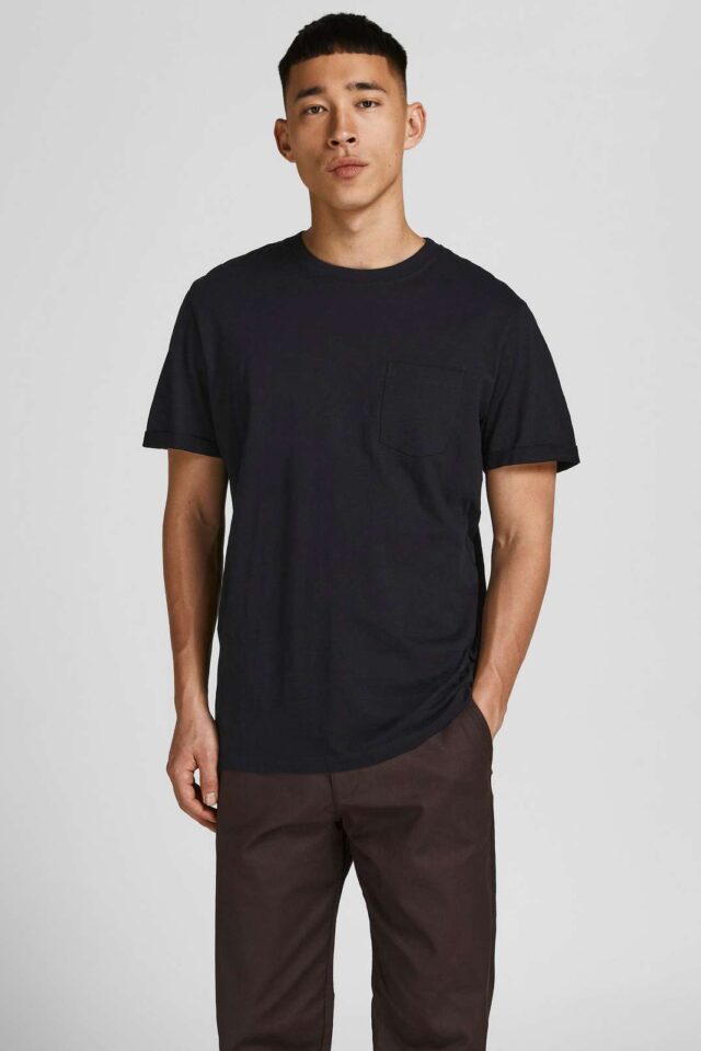 SpringSummer2022_3812406_12203772_2-jackjones