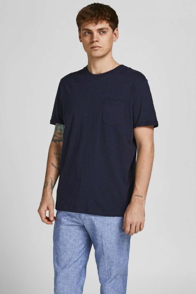 SpringSummer2022_3812408_12203772_2-jackjones