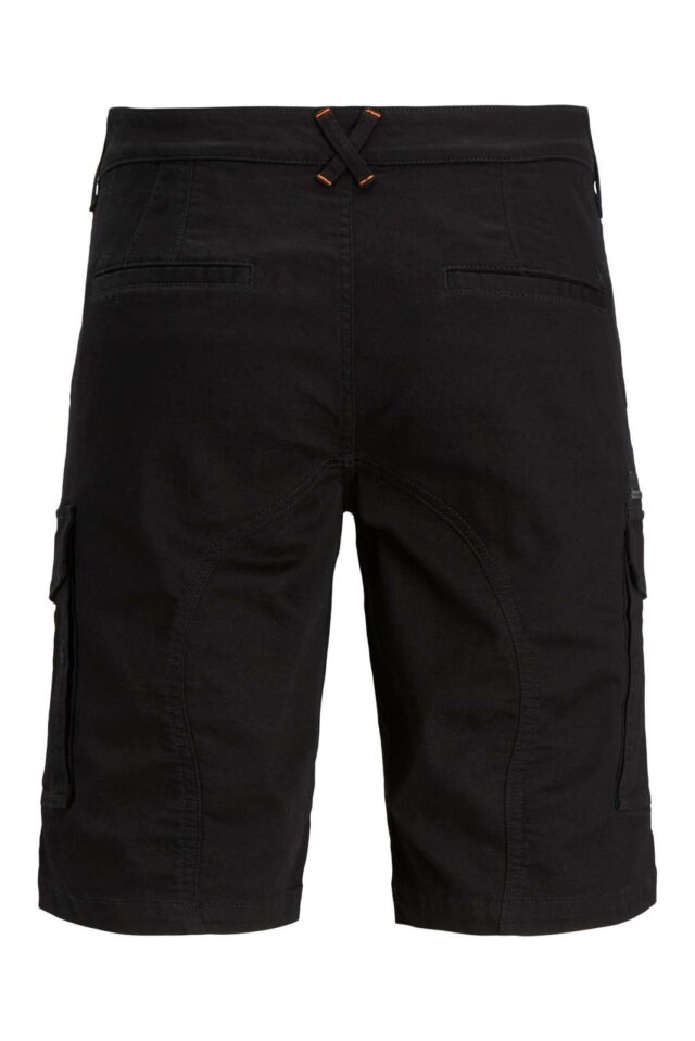 SpringSummer2022_3827946_12205072_2-jackjones