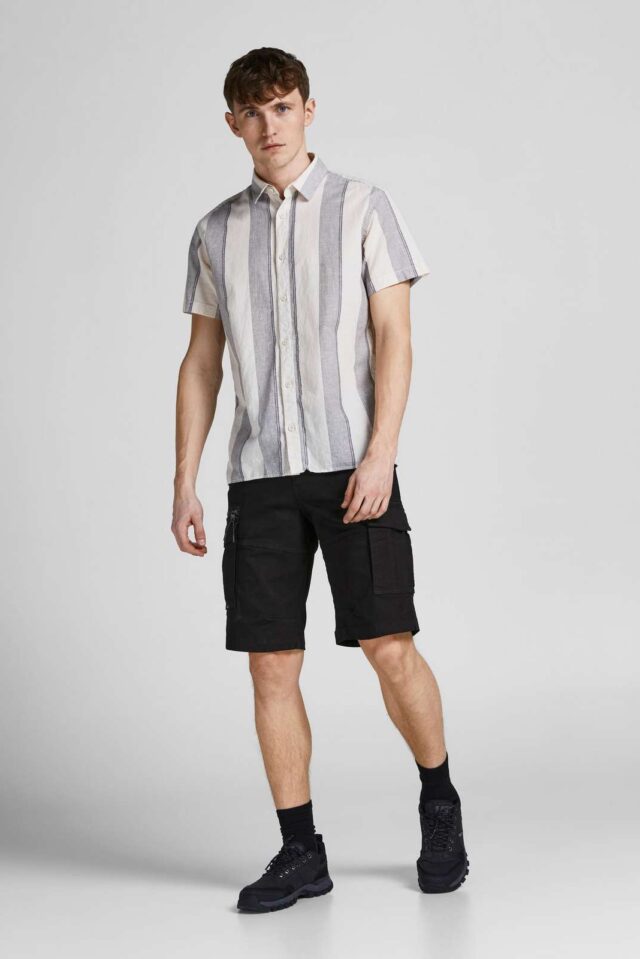 SpringSummer2022_3827946_12205072_5-jackjones