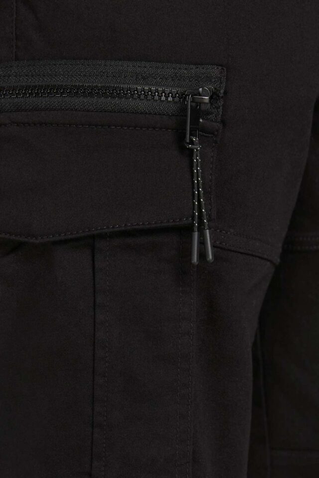 SpringSummer2022_3827946_12205072_6-jackjones